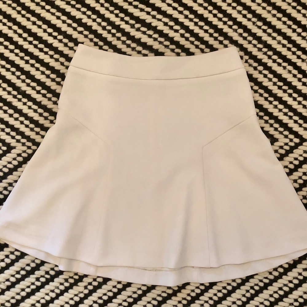 White tennis style skirt (high waisted)